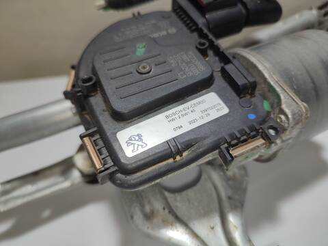 Foto 3ª: Motor Limpia Delantero Volvo XC 40 VERSION INDEFINIDA