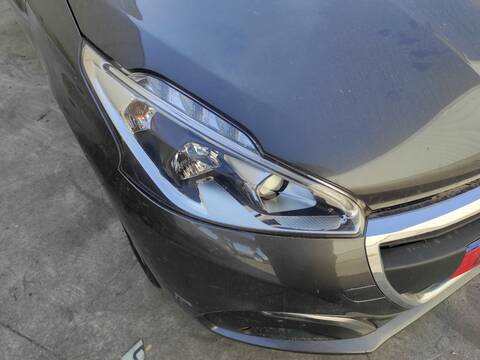 Foto 1ª: Faro Derecho Peugeot 208 YH01 (2018)