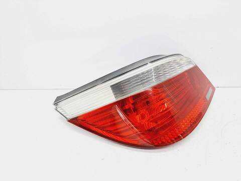 Foto 4ª: Piloto Trasero Izquierdo Bmw Serie 5 518 525D BERLINA 177CV 130KW [Z57DZ] (2006)