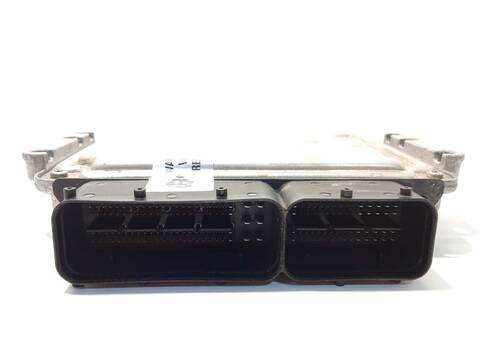Foto 3ª: Centralita Motor ECU Kia Carens BASIC 135CV 99KW [G4FD] (2018)