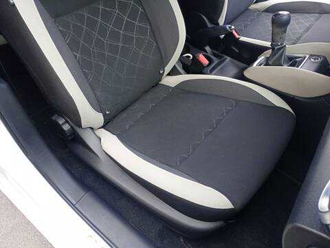 Foto 4ª: Asientos Traseros Nissan Micra ACENTA 90CV 66KW [H4B] (2018)