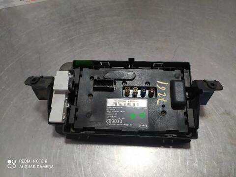 Foto 3ª: Sistema GPS Renault Megane EXPRESSION BERLINA 110CV 81KW III BERLINA 5 P [K9KA6] (2013)