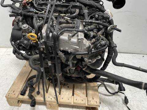 Foto 3ª: Motor Completo Volkswagen Golf COMFORTLINE BLUEMOTION AUT. 150CV (2013)