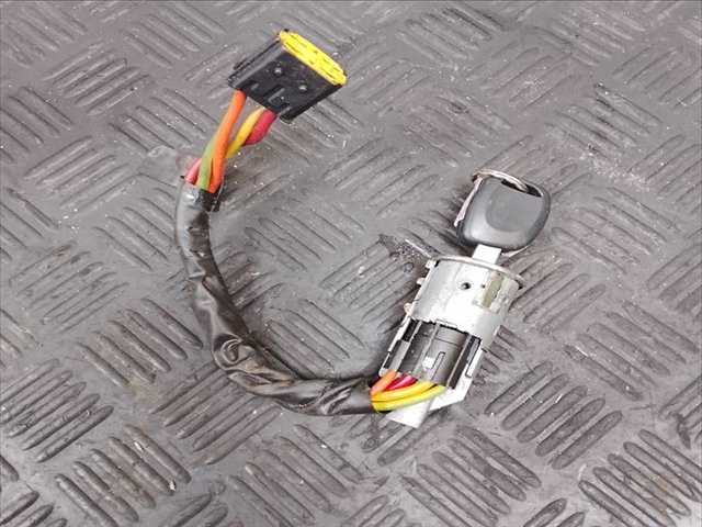 Antirrobo Renault Clio 0.1