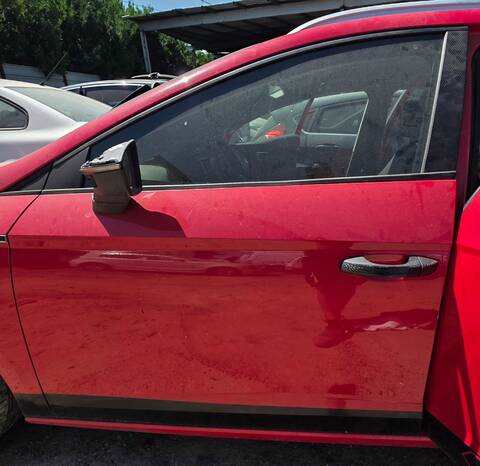 Puerta Delantera Izquierda Seat Leon STYLE 150CV 110KW