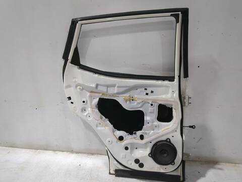 Foto 3ª: Puerta Trasera Izquierda Nissan Qashqai 1.5 DCI 110CV [K9K 636 K9K 646] (2013)