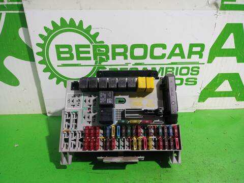 Caja Reles Fusibles Opel Zafira ELEGANCE 82CV 60KW