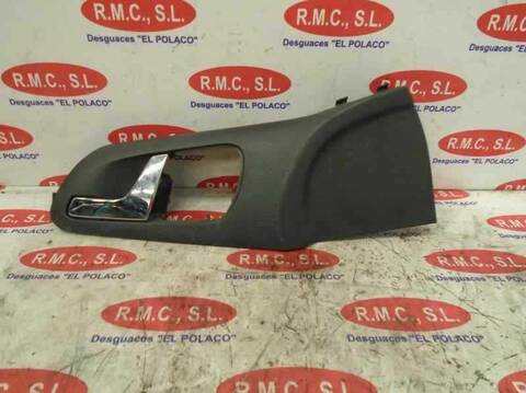 Maneta Interior Delantera Izquierda Skoda Octavia AMBIENTE BERLINA 102CV 75KW