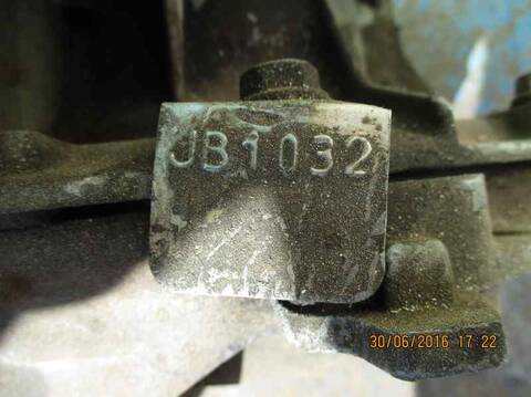 Foto 4ª: Caja Cambios Renault Express 1.6 DIESEL 54CV 40KW RAPID/EXPRESS F40) [F8M] (1993)