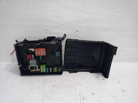 Caja Reles Fusibles Seat Altea FAMILY 105CV 77KW