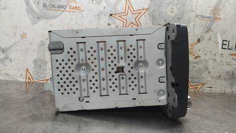 Foto 3ª: Sistema Audio Radio CD Volkswagen Touran ADVANCE BLUEMOTION 105CV 77KW [CAY] (2011)