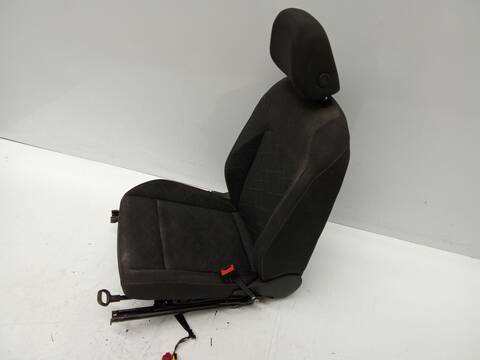Foto 4ª: Asiento Delantero Derecho Volkswagen Golf 2.0 TDI 116CV 85KW [DSUD,DXRC,DTRB,DTRD] (2022)