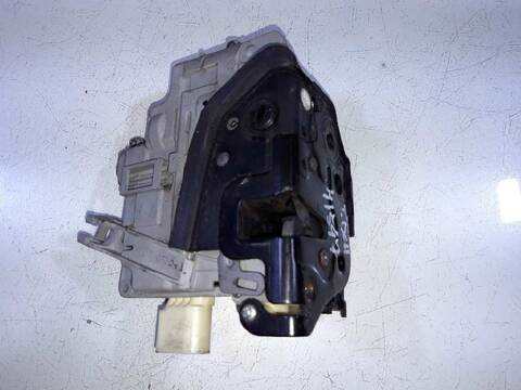 Cerradura Puerta Trasera Derecha Volkswagen Passat 2.0 TDI 140CV 103KW