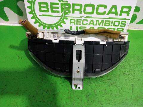 Foto 2ª: Cuadro de Instrumentos Mazda 6 2.0 16V CAT 136CV [FS2C] (1997)