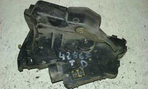 Foto 2ª: Cerradura Puerta Trasera Derecha Bmw Serie 3 315 2.0 16V DIESEL CAT BERLINA 136CV 100KW [204D1] (1999)