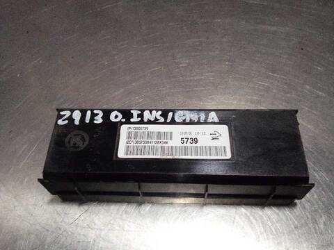 Caja Reles Fusibles Opel Insignia COSMO BERLINA 131CV 96KW