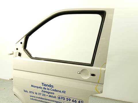 Foto 3ª: Puerta Delantera Izquierda Volkswagen Transporter 1.9 TDI 105CV 77KW FURGONETA [AXB] (2005)