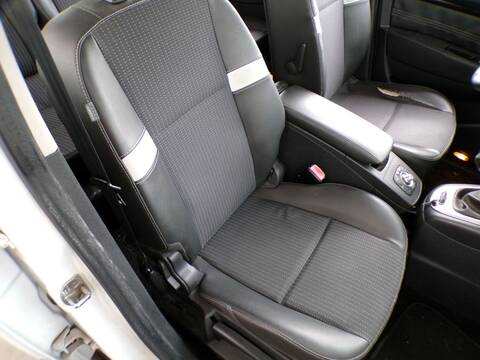 Foto 1ª: Asiento Delantero Derecho Renault Scenic K9K J8 (2011)