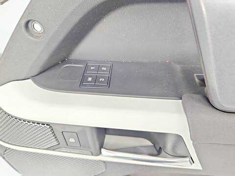Foto 3ª: Tapizados Cartoneras Land Rover Defender D250 MHEV 4X4 249CV 183KW [DT306] (2022)