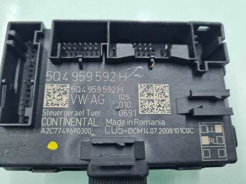 Foto 3ª: Centralita Motor ECU Skoda Octavia AMBITION 116CV 85KW [DSUD] (2020)