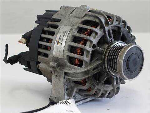 Foto 1ª: Alternador Mitsubishi Colt 1.5 DI-D INFORM 95CV 70KW [D 639939] (2006)