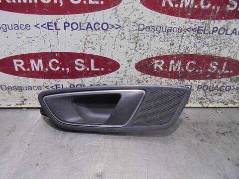 Maneta Interior Trasera Izquierda Seat Leon 1.2 TSI 105CV 77KW