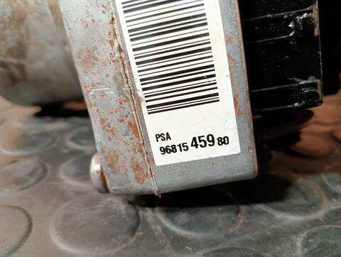 Foto 2ª: Bomba de Direccion Citroen C4 1.4 16V 88CV (2004)