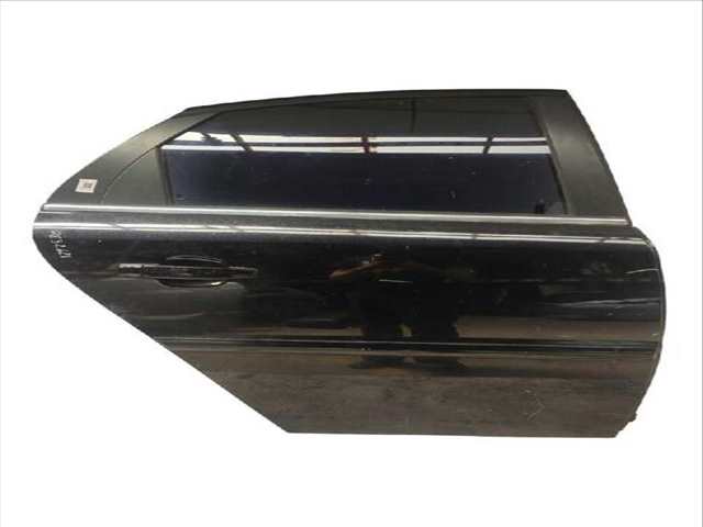 Puerta Trasera Derecha Opel Vectra 1.9 CDTI F68)