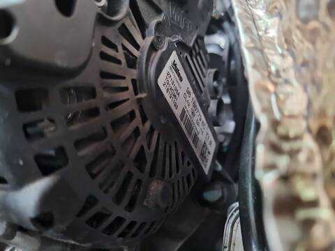 Foto 2ª: Alternador Citroen C4 1.2 THP 110 110CV 81KW [HNV (EB2DTM),HNZ (EB2DT),HNP (EB2ADT)] (2018)