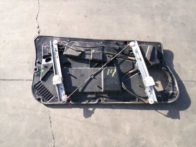 Foto 2ª: Elevalunas Eléctrico Delantero Derecho Ford Fiesta 1.6 TDCI 2008-2013 [TZJA] (2011)