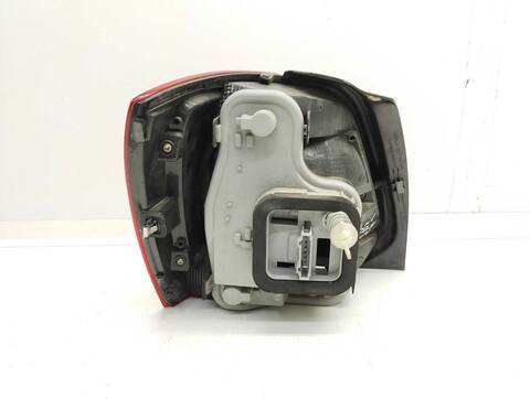 Foto 4ª: Piloto Trasero Derecho Volkswagen Polo 1.6 TDI 90CV 66KW [CAY] (2012)