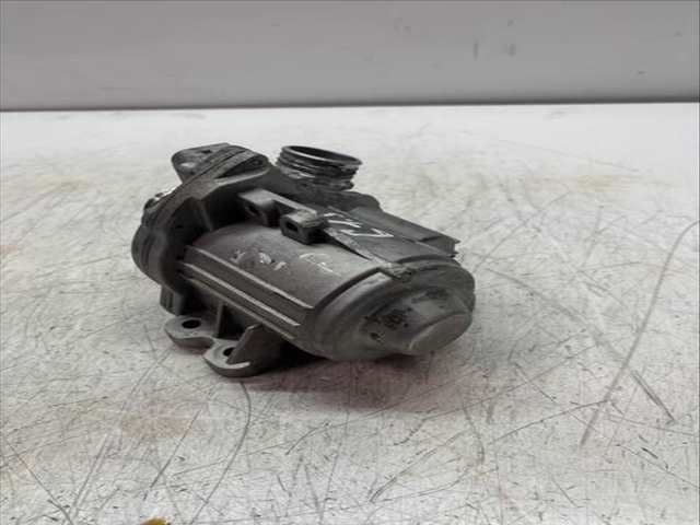 Bomba de Agua Bmw Serie 5 518 306 CV 225KW