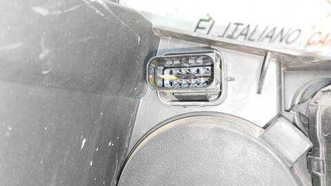 Foto 4ª: Faro Izquierdo Peugeot 3008 ACTIVE 131CV 96KW [HNY] (2018)