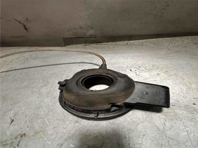 Foto 3ª: Tapa Exterior Combustible Volkswagen Golf 2.0 GTD [2.0 LTR. - 125 KW TDI DPF] [CBBB]