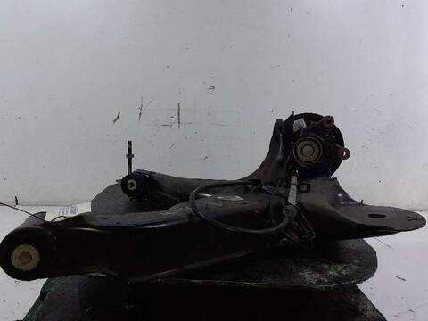 Foto 3ª: Mangueta Trasera Derecha Mercedes Vito 109/111 CDI LANG 447.703) 114CV 84KW (2014)