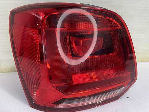 Foto 3ª: Piloto Trasero Izquierdo Volkswagen Polo ADVANCE BLUEMOTION 90CV [CUSB] (2014)