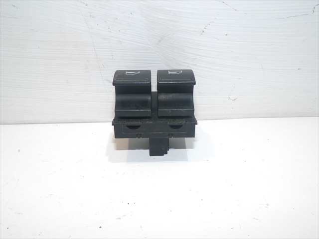 Foto 3ª: Botonera Elevalunas Seat Leon 1.9 TDI 2005-2013 [BLS] (2009)
