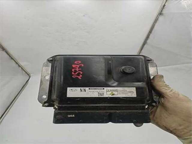 Foto 1ª: Centralita Motor ECU Subaru Legacy 2.0 EXECUTIVE S [2.0 LTR. - 110 KW DIESEL CAT]