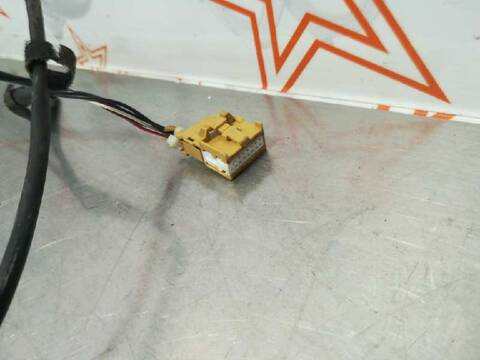 Foto 2ª: Retrovisor Izquierdo Audi A4 2.5 TDI 114KW) BERLINA 155CV [AYM] (2002)