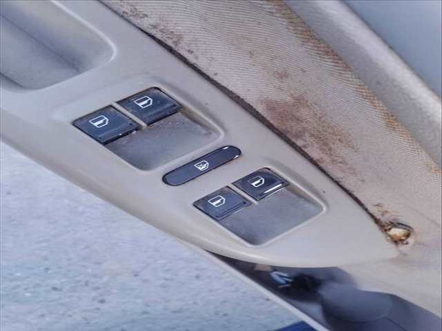 Botonera Elevalunas Skoda Octavia ACTIVE BERLINA 105CV 77KW