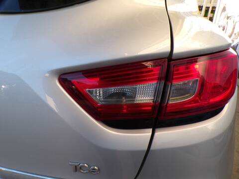 Foto 1ª: Piloto Portón Derecho Renault Clio H4B4 (2016)