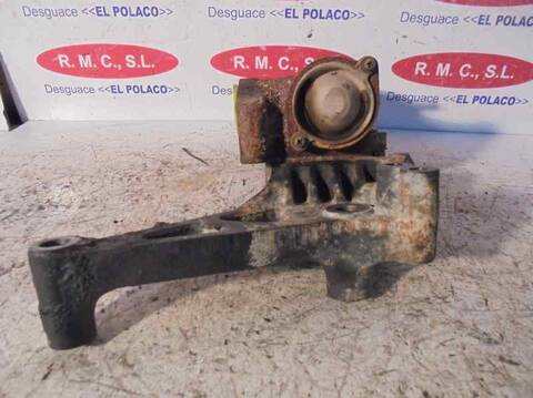 Foto 4ª: Valvula EGR Nissan Navara 2.5 TD 16V CAT 133CV 98KW PICK-UP D22) [YD25] (2002)