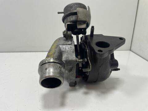 Foto 1ª: Turbocompresor Nissan Qashqai K9K282 (2009)