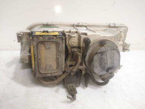 Foto 2ª: Faro Derecho Volvo S40 B4164S2 BERLINA (2002)