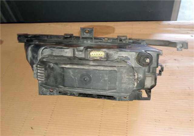 Foto 2ª: Faro Izquierdo Citroen Xantia 1.9 TURBO D [DHX (XUD9TF/BTF)]
