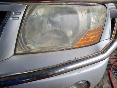 Faro Izquierdo Mitsubishi Montero 3.2 DI-D GLS 3-PTAS.) 160CV 118KW