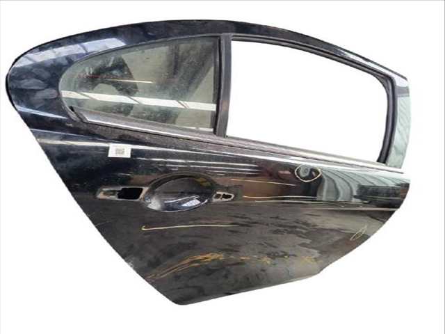 Puerta Trasera Derecha Mitsubishi Lancer 2.0 DI-D CX8A)