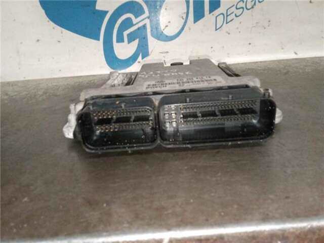 Centralita Motor ECU Volkswagen Golf 1.9 TDI
