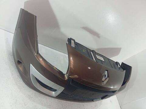 Foto 3ª: Paragolpes Delantero Renault Scenic DYNAMIQUE 106CV 78KW (2012)