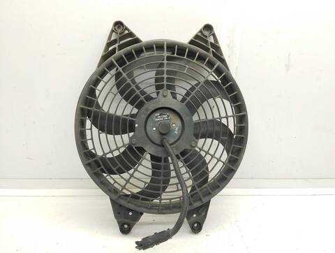 Foto 1ª: Electroventilador Aire Acondicionado Kia Carnival 2.9 CDRI EX 144CV 106KW [D/J3] (2005)